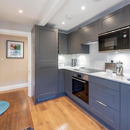Stunning & Central Milsom Street Apartment 바스 외부 사진