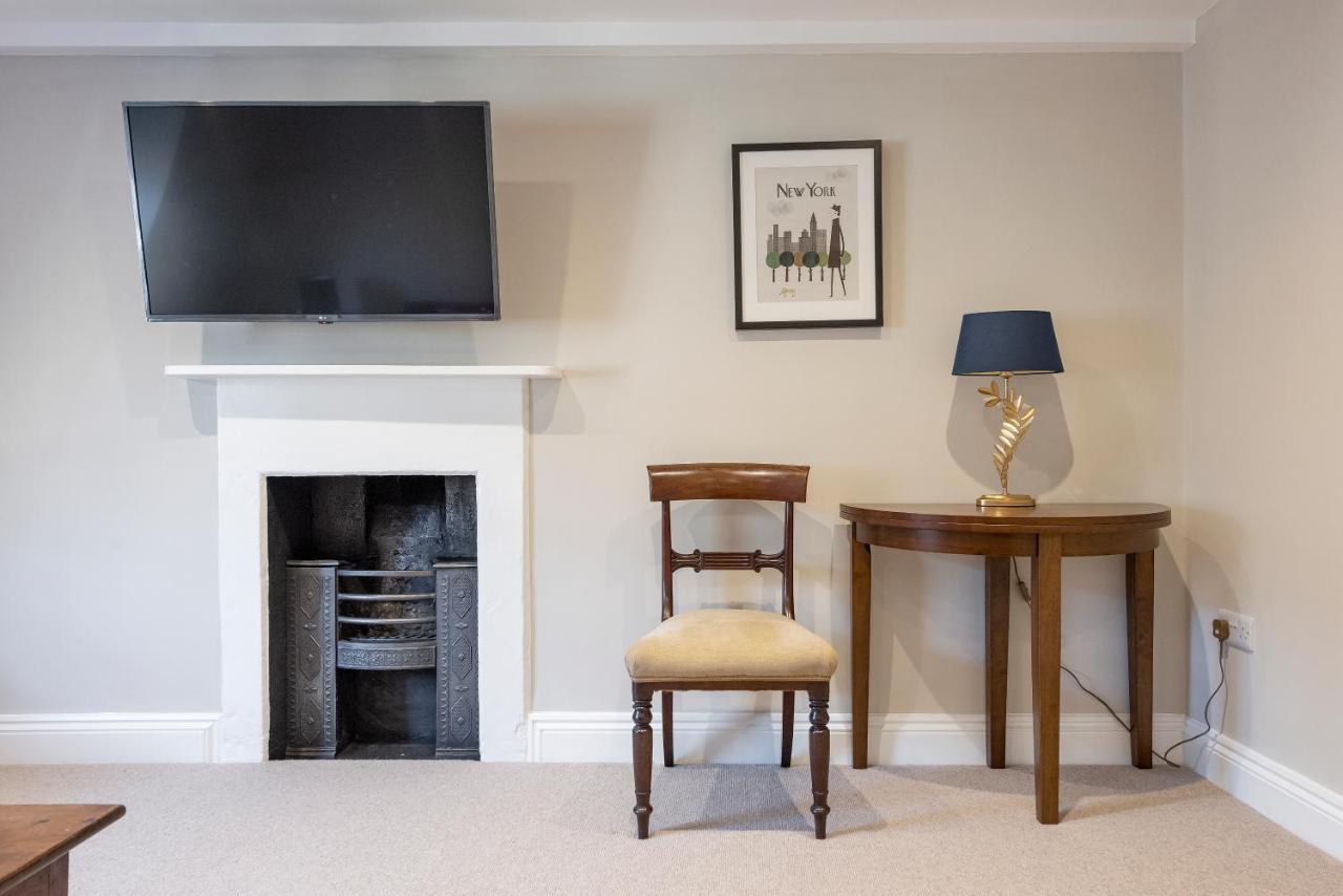 Stunning & Central Milsom Street Apartment 바스 외부 사진